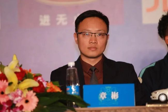 张雨绮被揉到高潮下部了床